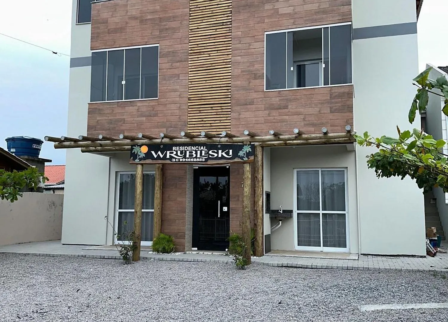 Apartamentos Pinheira 0*,