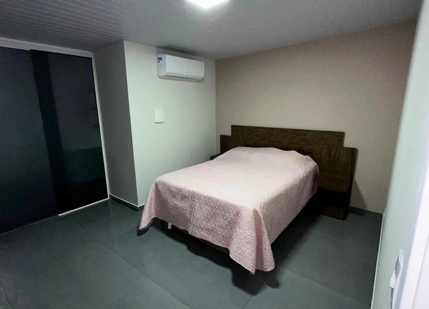 Apartamentos Pinheira 0*,