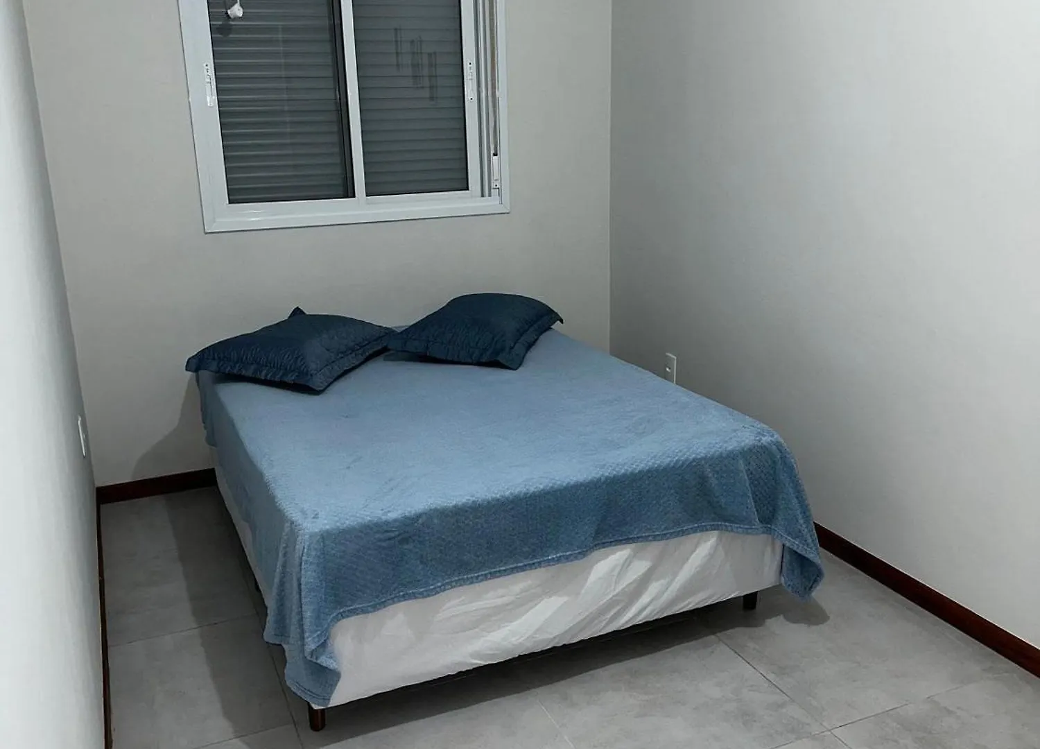 Apartamentos Pinheira 0*,